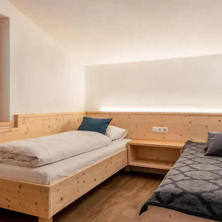 Reiterhof Apt Gaia San Genesio Atesino Exterior photo